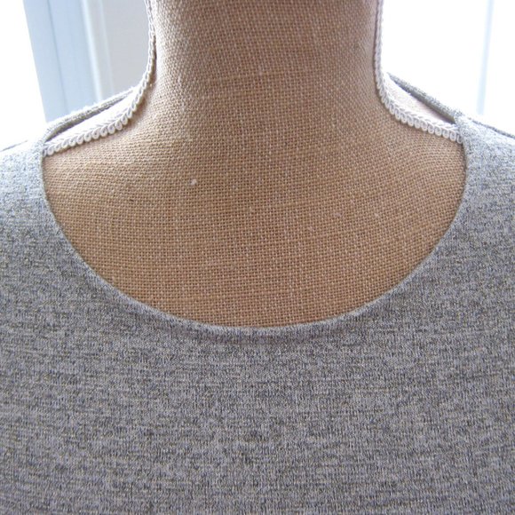 Grey Gap Sweater Tunic/Dress with Gold Sparkle - Picture 2 of 6